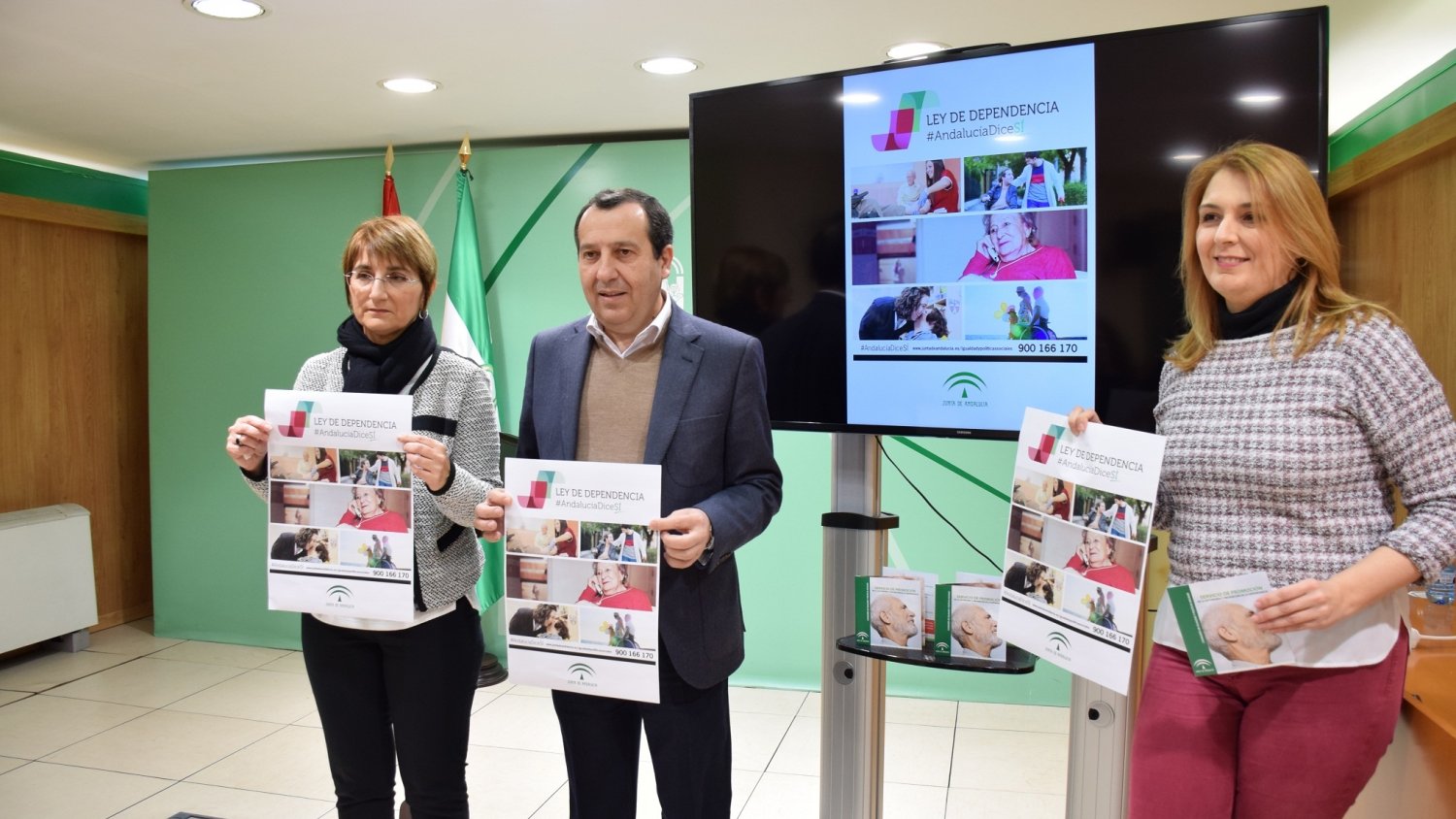 'Andalucía dice sí a la dependencia' lema para la campaña destinada para personas en esta situación