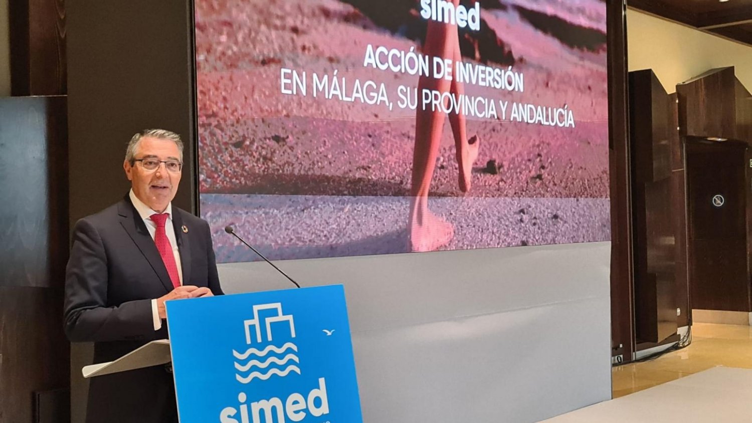 Salado destaca en Simed los proyectos de la Diputación que contribuyen a aumentar el atractivo en la provincia