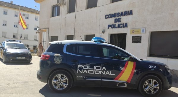 Detenidos los responsables de tres robos con fuerza, dos en establecimientos y uno en una vivienda