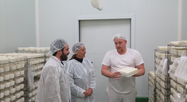 La quesería Lácteos Argudo recibe el distintivo 'Sabor a Málaga'