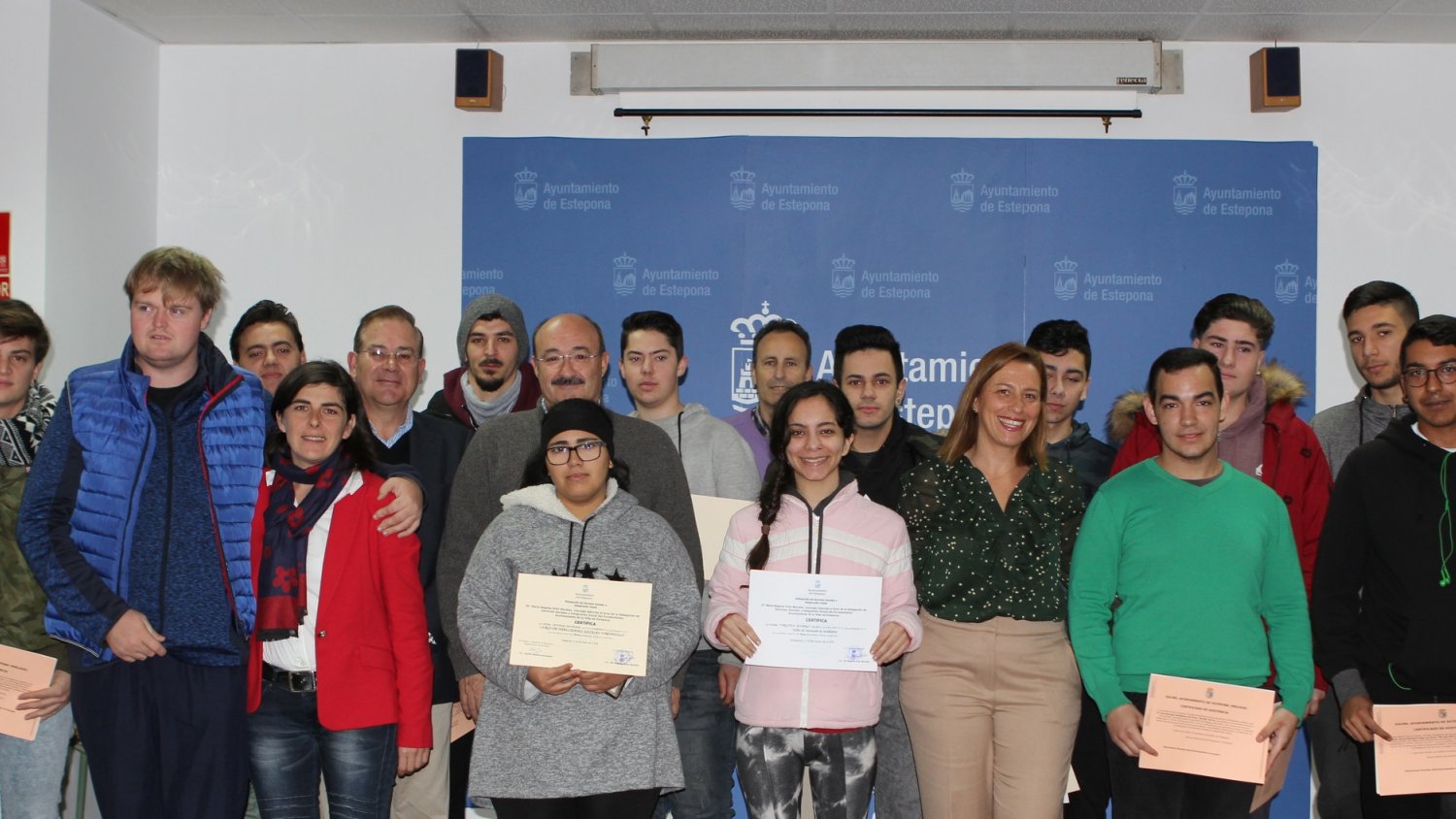 Estepona realiza cursos de talleres municipales de Jardinería, Albañilería, Fontanería y Electricidad