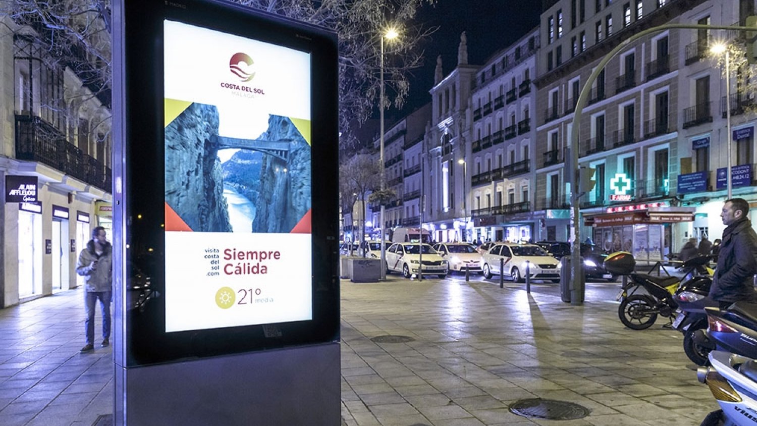 Bendodo considera cumplidos los objetivos de la Costa del Sol en Fitur, con un millar de encuentros profesionales