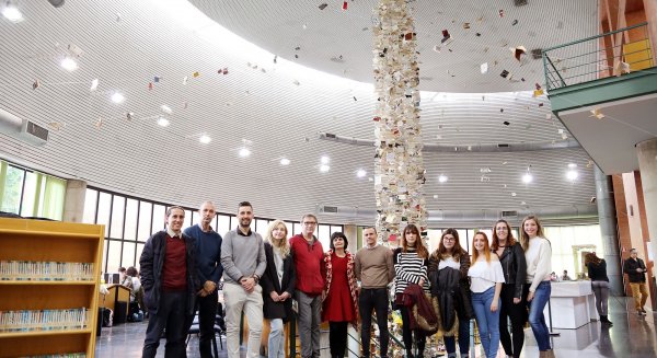 La Biblioteca de Babel emprende un nuevo vuelo bajo los techos de la General