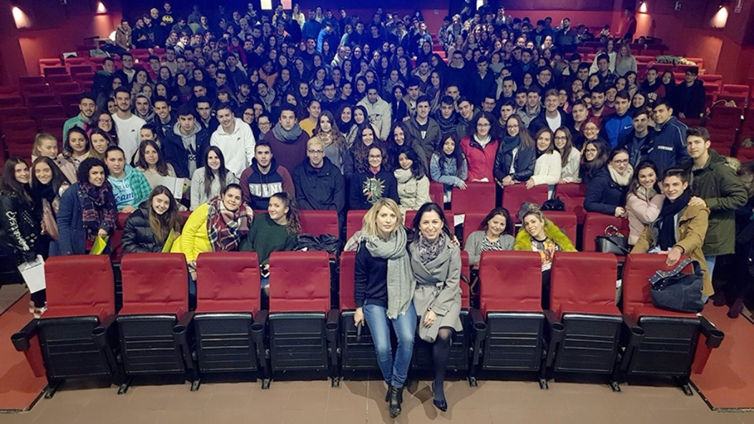 800 preuniversitarios de Antequera conocen la oferta académica y servicios de la UMA