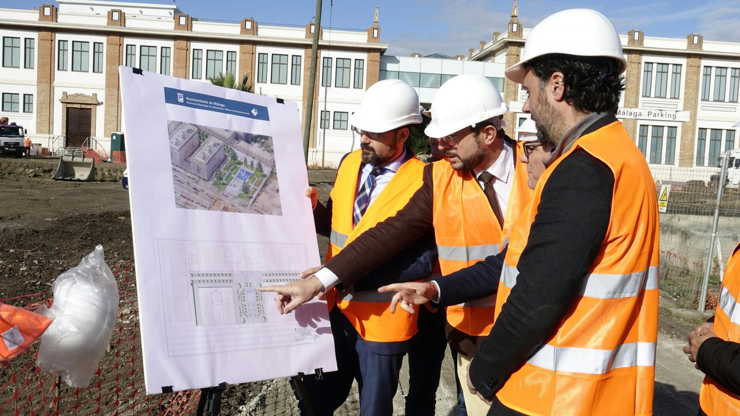 Los vecinos de Carretera de Cádiz contarán con una nueva plaza de 10.000 metros cuadrados en Tabacalera