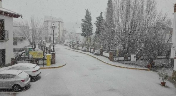Alerta naranja por nevada en Ronda y aviso amarillo en Antequera y Axarquía