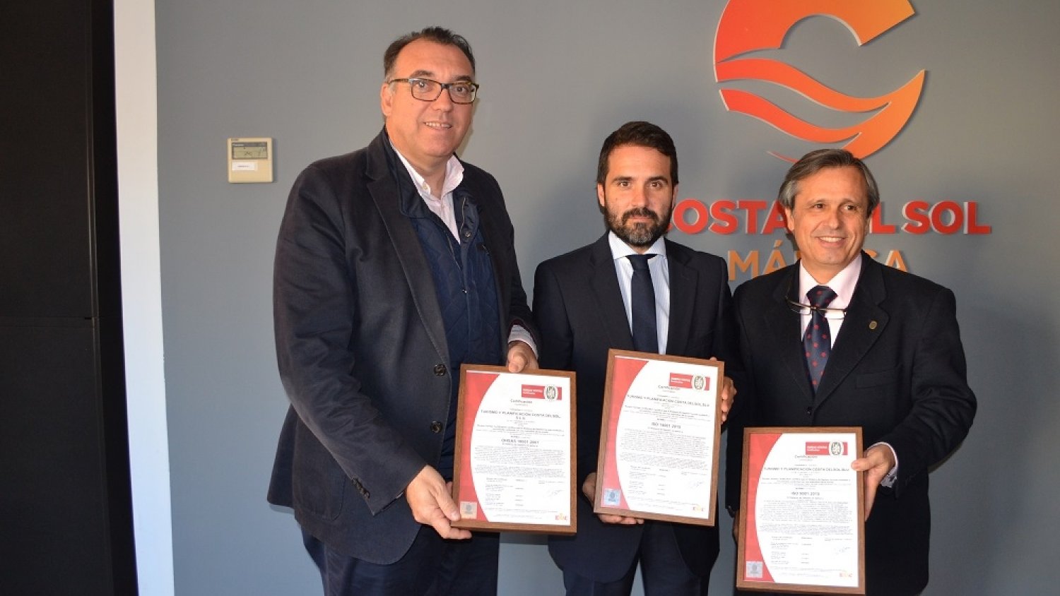 Turismo Costa del Sol recibe tres reconocidas distinciones que avalan la gestión de la empresa