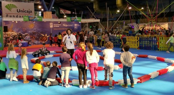 Más de 3.000 niños de toda la provincia visitan MIMA durante las jornadas especiales para colegios