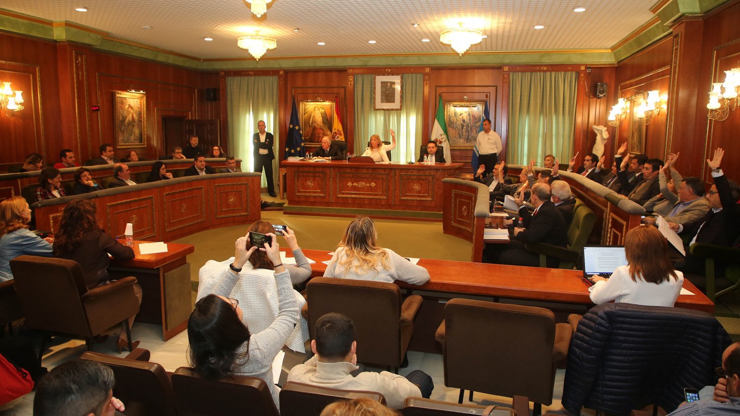 El Pleno de Marbella aprueba los presupuestos municipales de 2018 “que darán respuesta a las principales demandas de los ciudadanos”