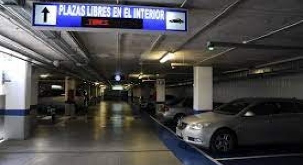 Málaga avanza en el aparcamiento subterráneo en La Princesa