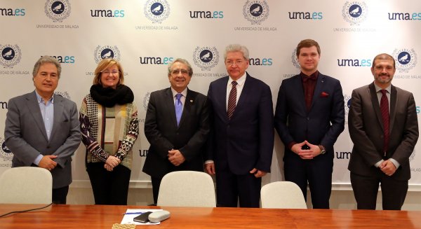 Una delegación de la Riga Technical University visita la UMA