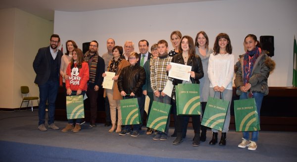 La Junta premia a seis escolares malagueños en el Certamen Literario 'Solidaridad en Letras'
