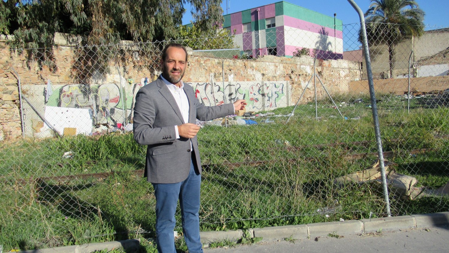 Ciudadanos exige no esperar al soterramiento del tren del Puerto para acondicionar El Bulto y Jardín de la Abadía