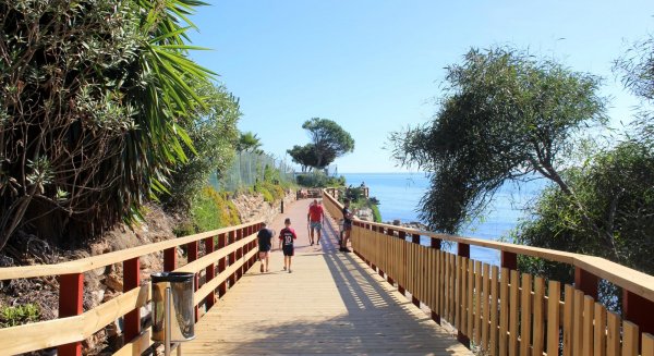 Estepona saca a licitación las obras para ejecutar un nuevo tramo del corredor litoral en la zona de Las Dunas