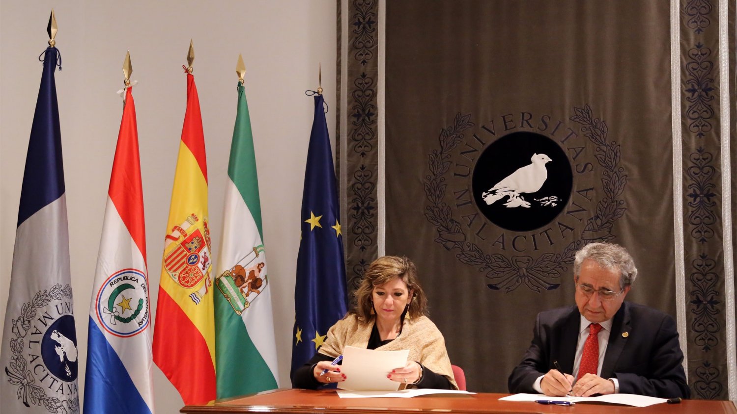 La UMA firma un convenio marco en materia de turismo con el gobierno de Paraguay