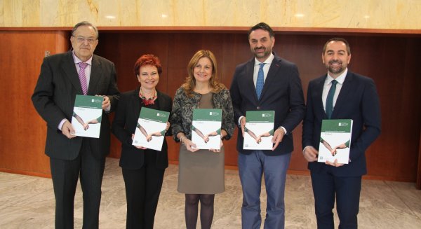 La Junta impulsa el distintivo ‘Buenas Prácticas en el Deporte’ para promover la educación en valores en el fútbol base
