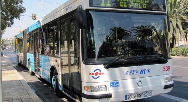 El primer fin de semana de la Navidad se salda con un incremento del 25% en el uso del transporte público de la EMT