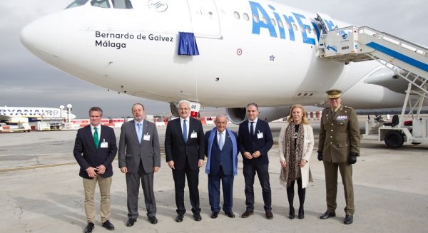 Air Europa bautiza un avión con el nombre de Bernardo de Gálvez