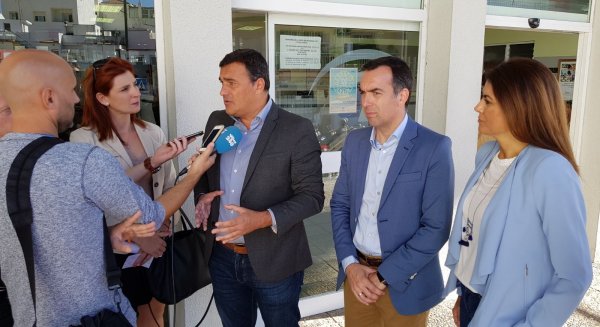 Carlos Hernández llevará hasta el Parlamento andaluz la situación sanitaria en Mijas