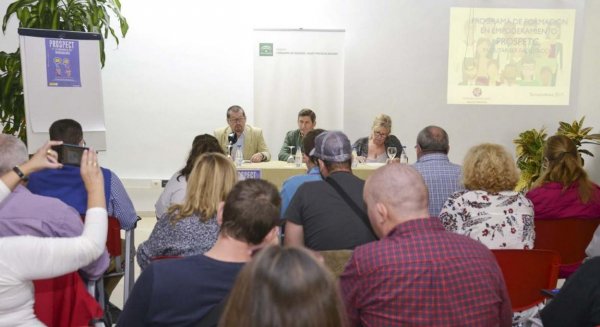 Torremolinos acoge un curso sobre salud mental organizado por FEAFES