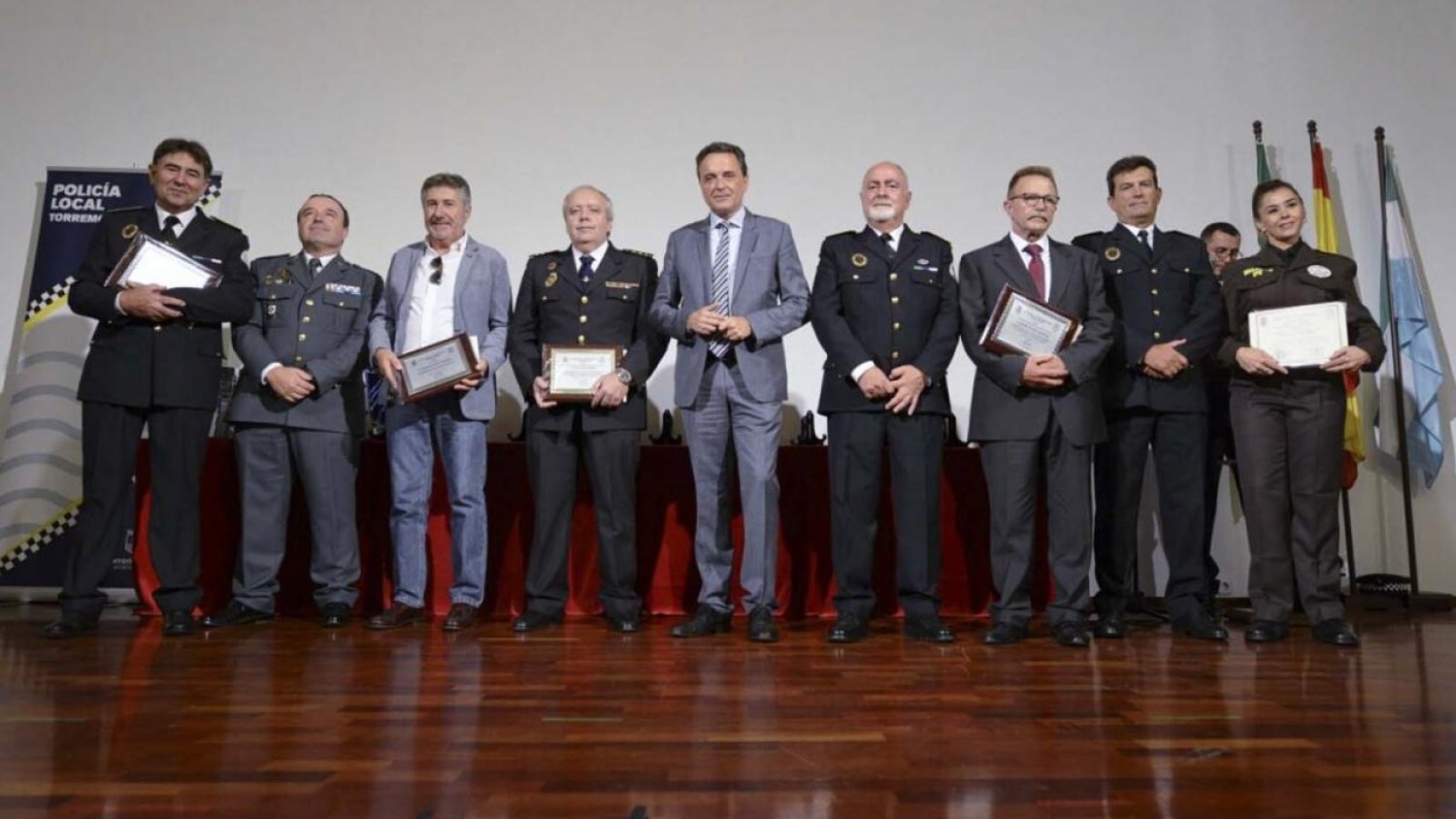 Torremolinos anuncia una ampliación de la plantilla de la Policía Local en su acto patronal