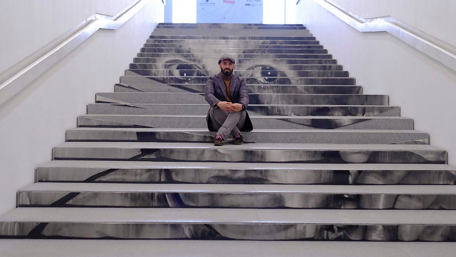 Últimos días para visitar 'Papá', la intervención artística de José Luis Puche en el Centre Pompidou Málaga