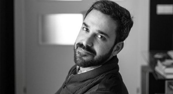 El poeta Javier Vela presenta su último libro en el MVA