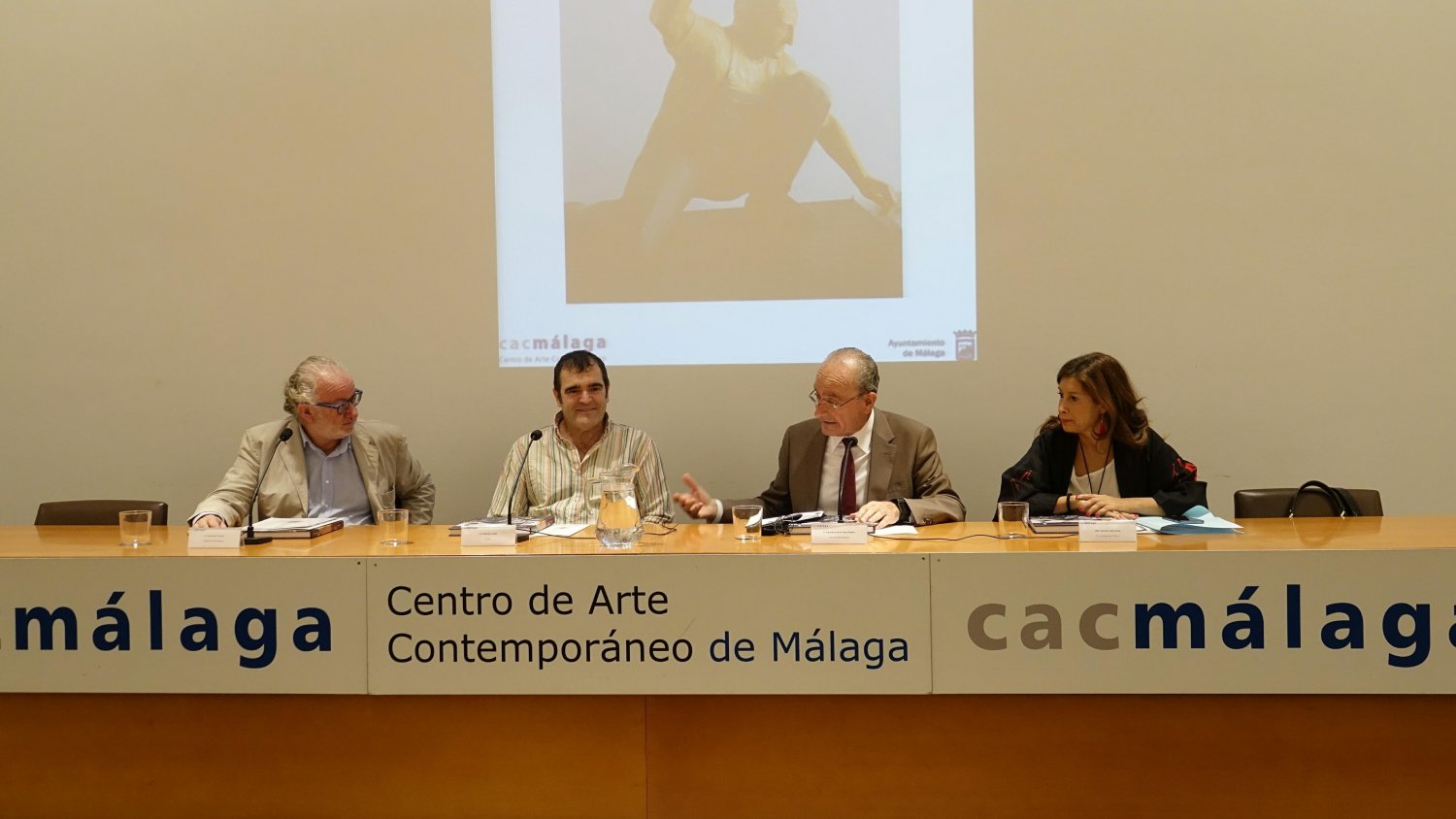 El CAC Málaga presenta más de diez años de creaciones de Leiro