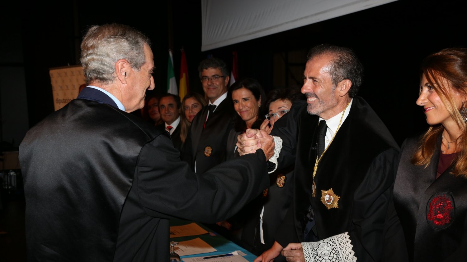 El Colegio de Abogados homenajea a los letrados que cumplen 25 y 50 años colegiados y entrega sus Medallas de Honor