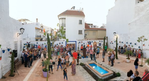 Estepona crea un nuevo espacio público dedicado a Antonio Gala