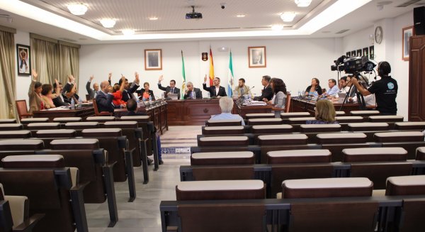 Mijas contará por primera vez con una Ordenanza Reguladora de la Venta Ambulante de Artículos Usados