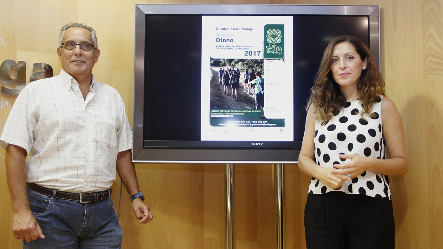 La Diputación organiza rutas por el interior de la provincia para disfrutar del senderismo en otoño