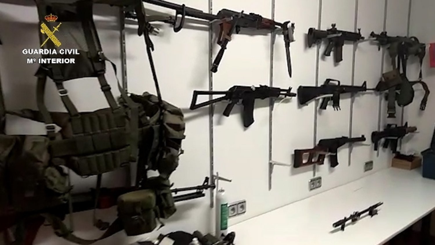 La Guardia Civil desarticula 2 organizaciones criminales de origen ruso en la provincia de Málaga