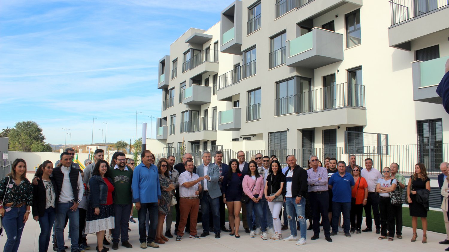 El Ayuntamiento de Estepona entrega 100 viviendas de protección oficial