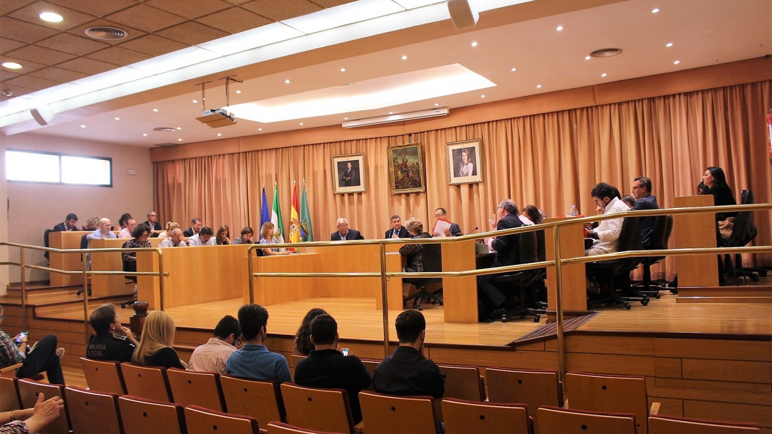 El pleno de Vélez-Málaga aprueba una modificación de la ordenanza fiscal del IBI para empresas del Parque Tecnoalimentario