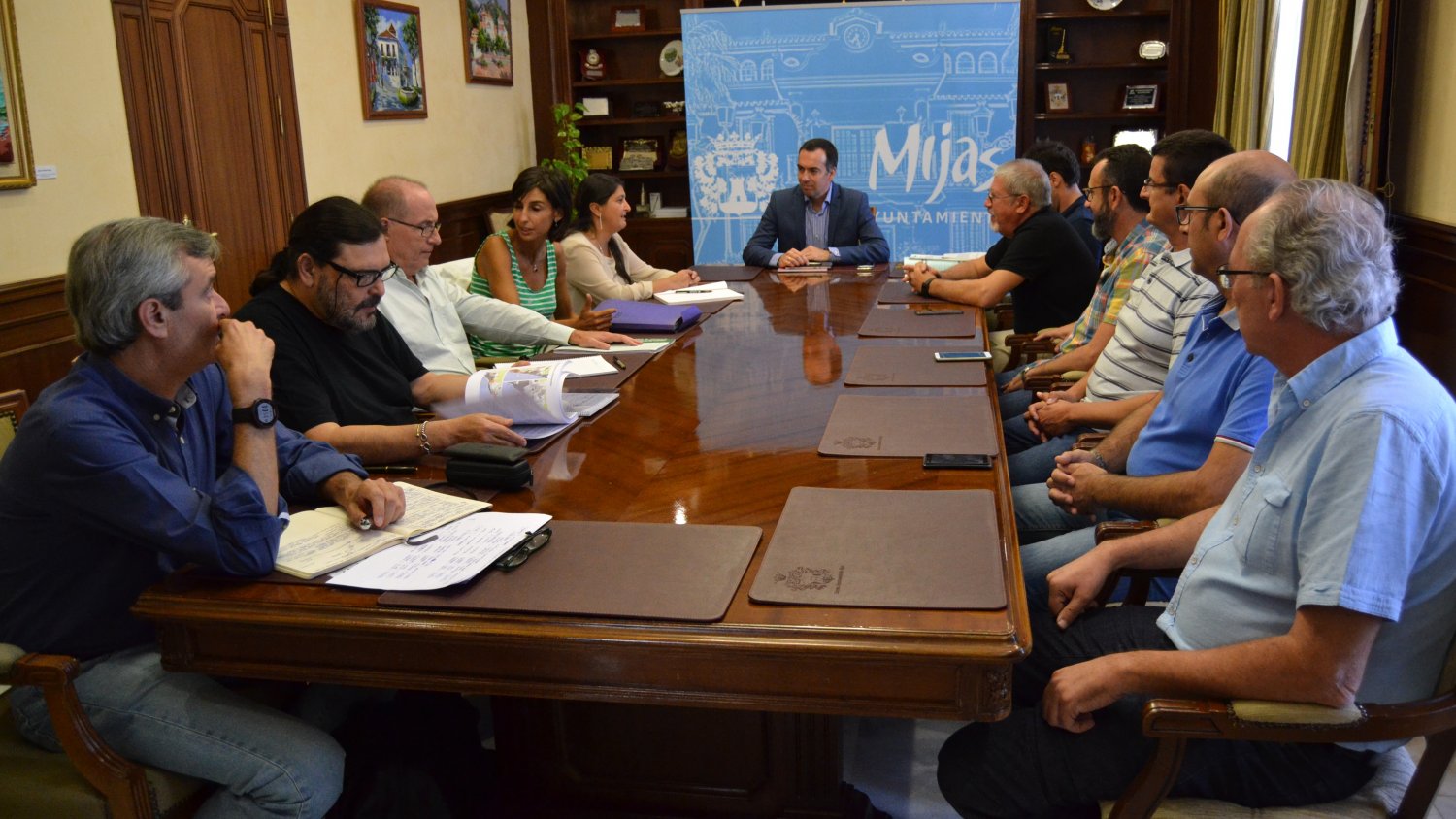 Mijas más cerca de la regularización de viviendas con la redacción del nuevo Plan de Ordenación del Territorio