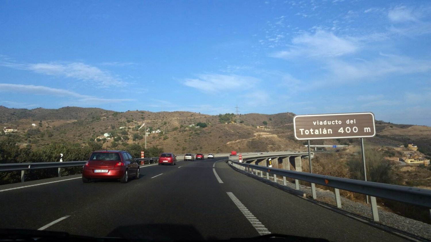 El PSOE pide a Fomento medidas de protección en el viaducto de Totalán en la A-7