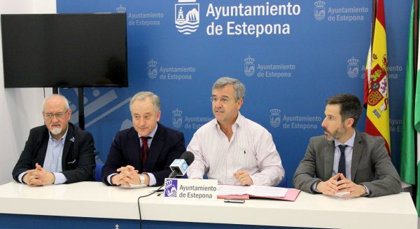 Estepona realiza más de 1.500 pruebas gratuitas de detección del cáncer ginecológico y de próstata