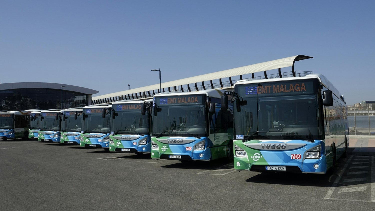 Málaga, primera ciudad con dos líneas de autobús urbano completamente eléctrico-híbridas