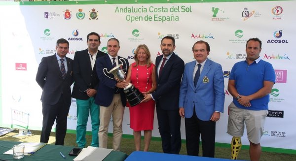 Elías Bendodo destaca la capacidad de crear riqueza y empleo del segmento de golf en la presentación del Open Femenino