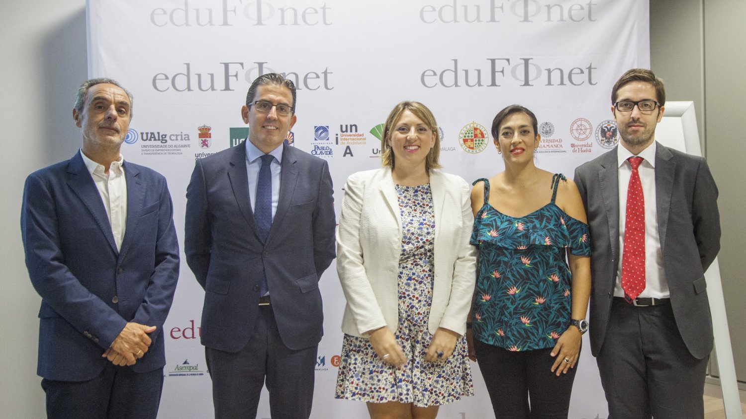 Unicaja amplía el público objetivo de su programa de educación financiera e incorpora la Formación Profesional