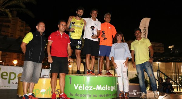 Cerca de 500 deportistas participaron el pasado sábado en la V Legua y XXVII Milla de Torre del Mar