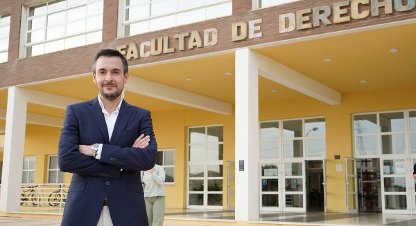 UMA.- Una tesis de la universidad analiza los desafíos jurídicos en 'smart-mobility'