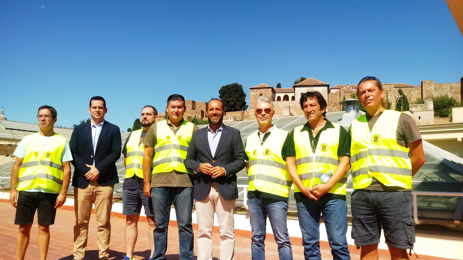 Ciudadanos trata de mediar en el conflicto de bomberos mediante negociaciones con la plantilla