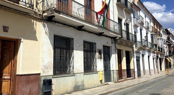 Buscan a una mujer en Archidona tras huir con sus dos hijas