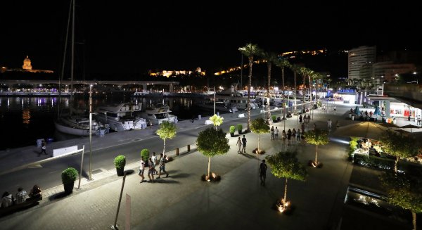 El aeropuerto, el puerto de Málaga y las marinas deportivas, infraestructuras más valoradas por los malagueños