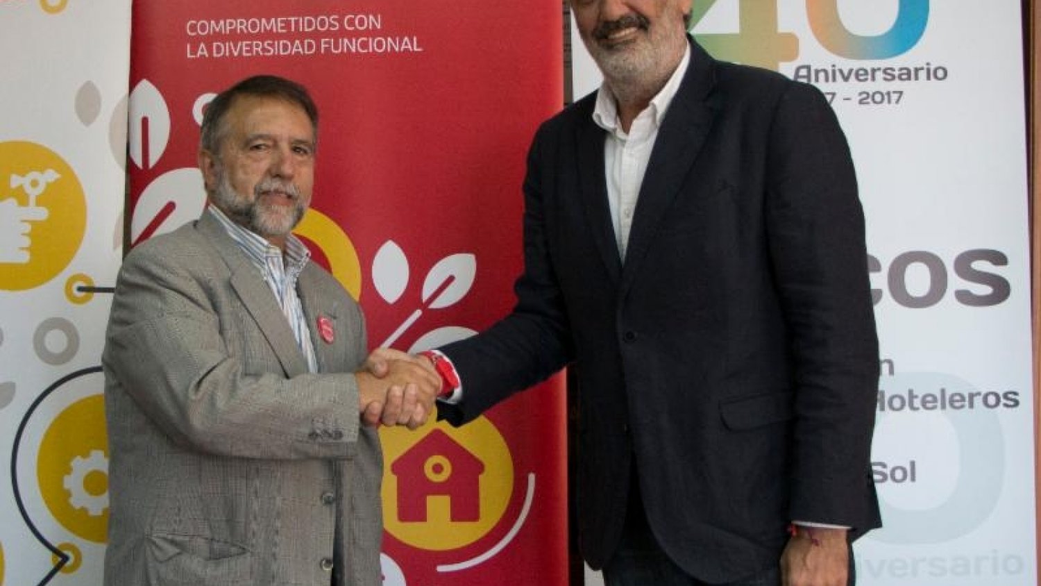 AEHCOS y Envera firman un convenio para colaborar en la inserción de las personas con discapacidad