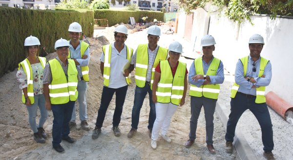 La reforma de calle Santa Catalina de Fuengirola ya se encuentra a más del 60% de su ejecución
