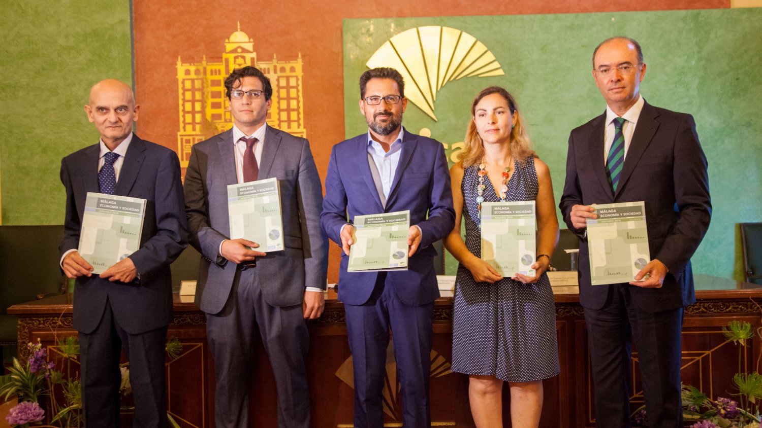 La Fundación Unicaja y Unicaja Banco patrocinan el Anuario 2016 ‘Málaga, Economía y Sociedad’