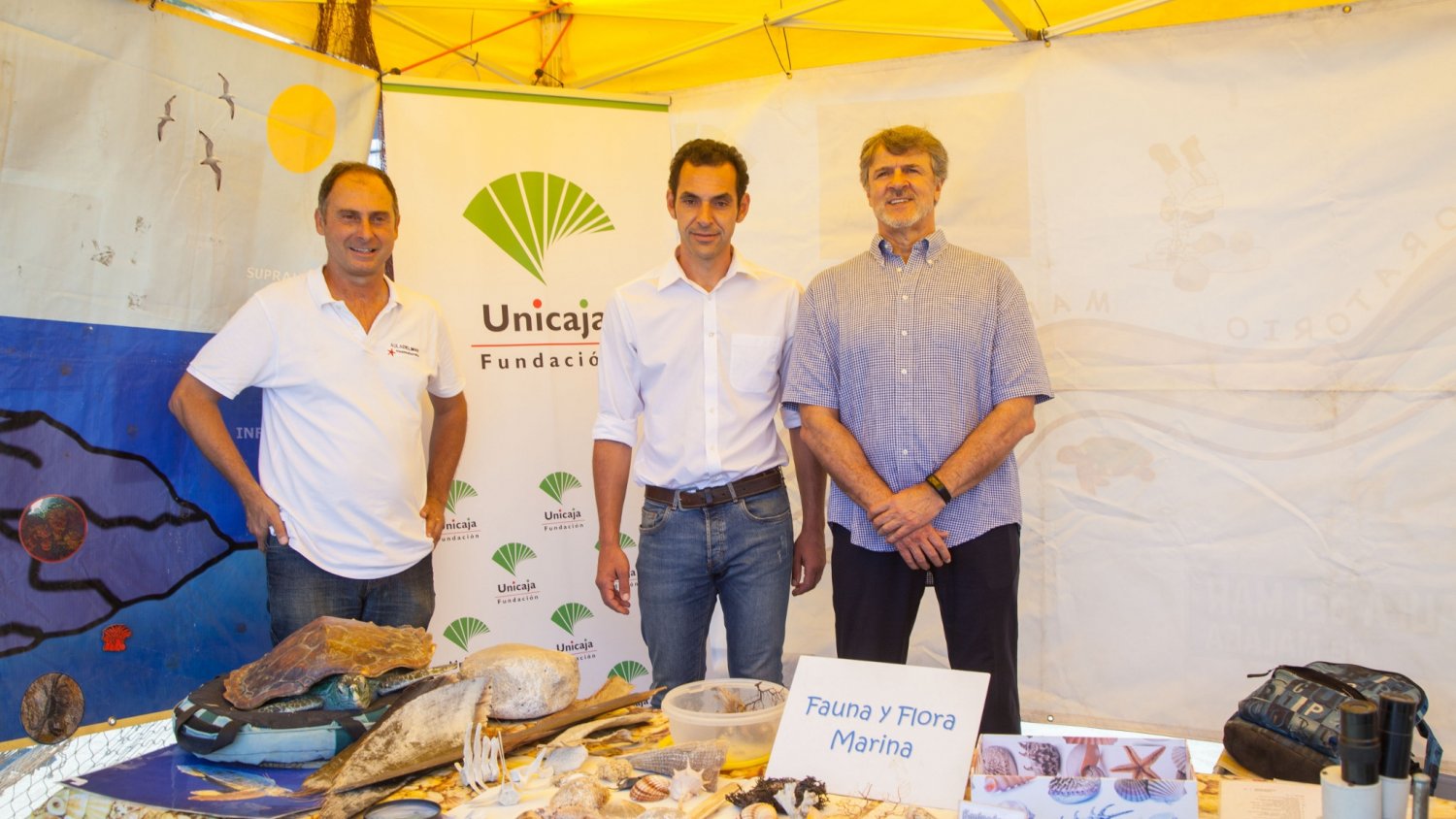 Unicaja promueve en Marbella la conservación del litoral andaluz a través de los Laboratorios Marinos Itinerantes